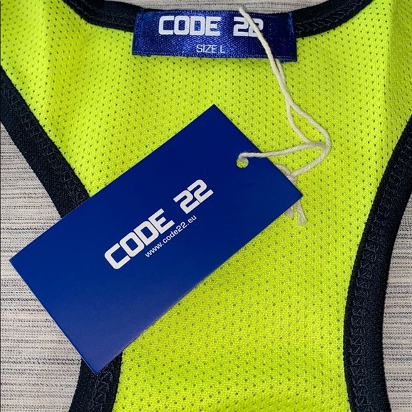 CODE 22 NEO Mesh Tank top in yellow/blue combo - Picture 7 of 7